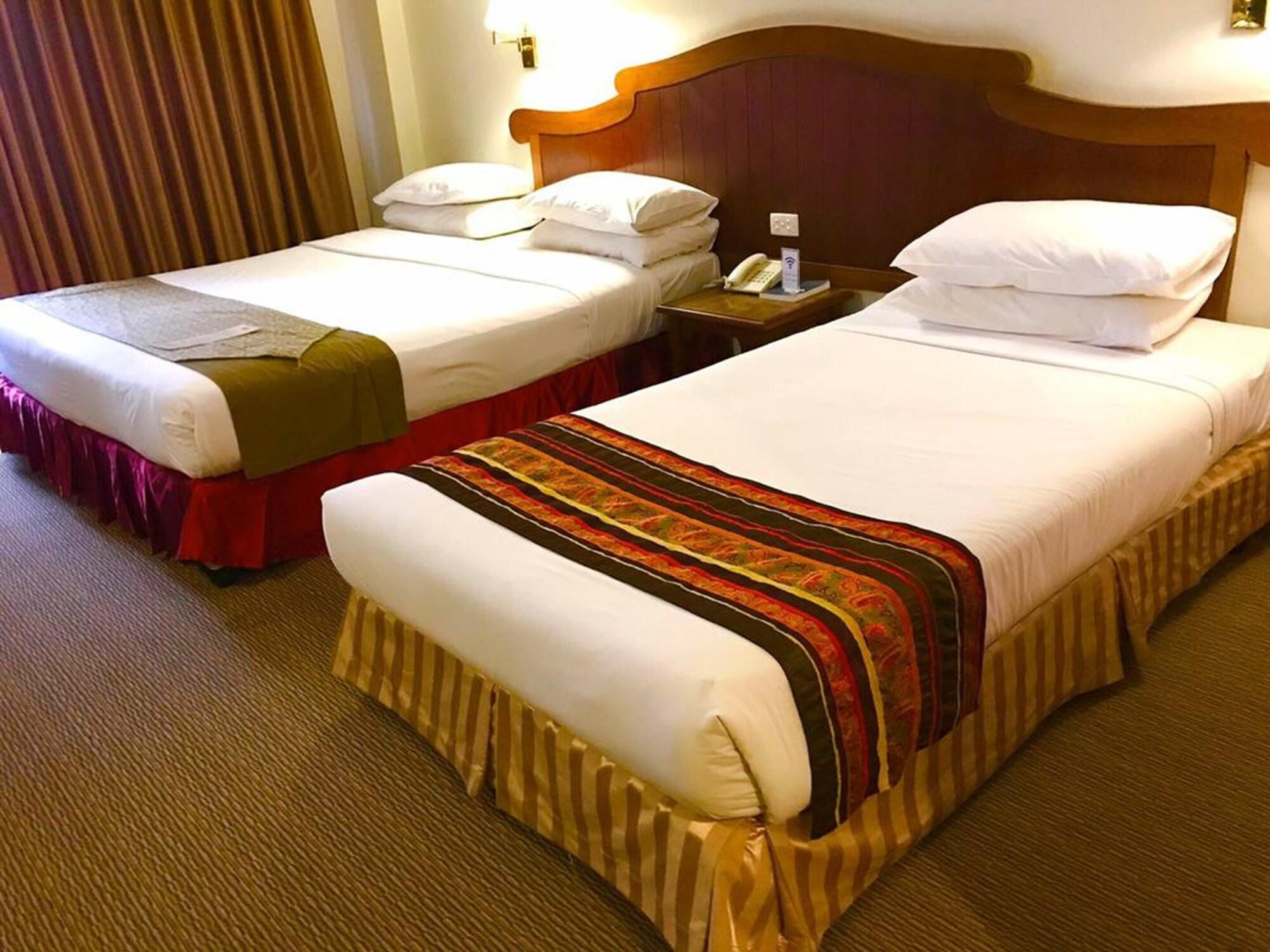 Chiangmai Gate Hotel Chiang Mai Ngoại thất bức ảnh
