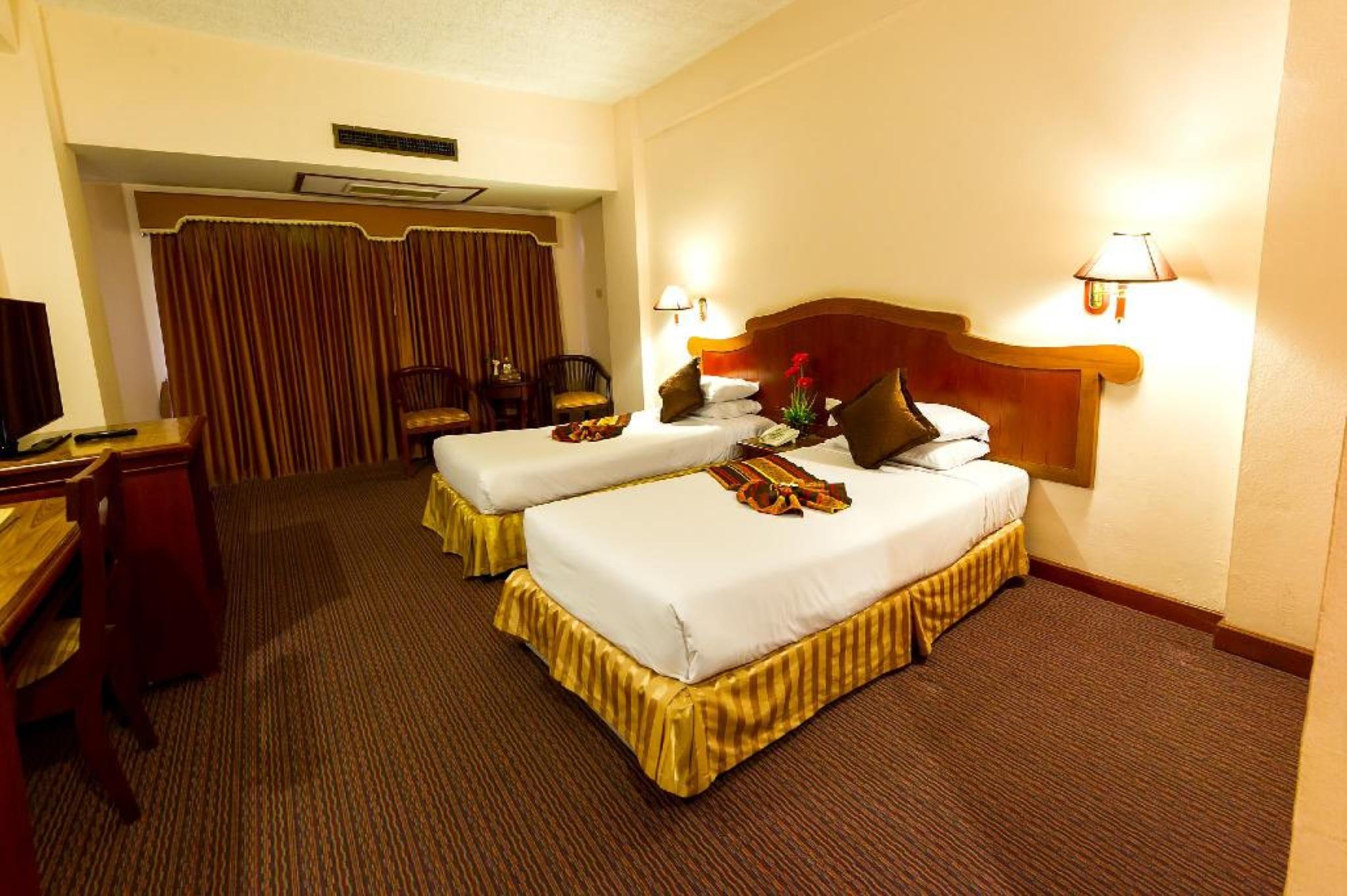 Chiangmai Gate Hotel Chiang Mai Ngoại thất bức ảnh