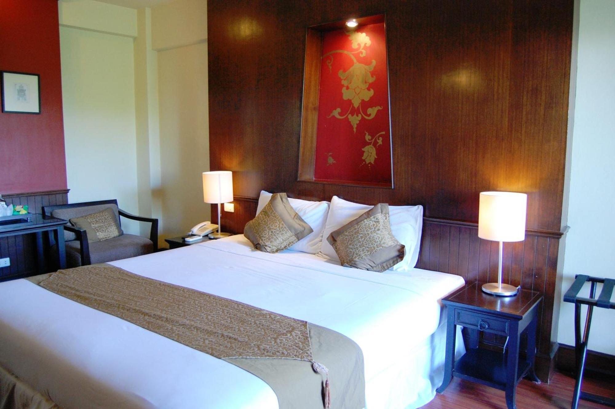 Chiangmai Gate Hotel Chiang Mai Ngoại thất bức ảnh