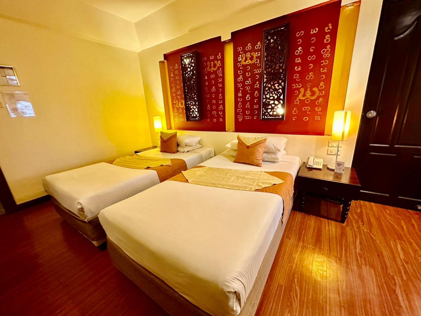 Chiangmai Gate Hotel Chiang Mai Ngoại thất bức ảnh