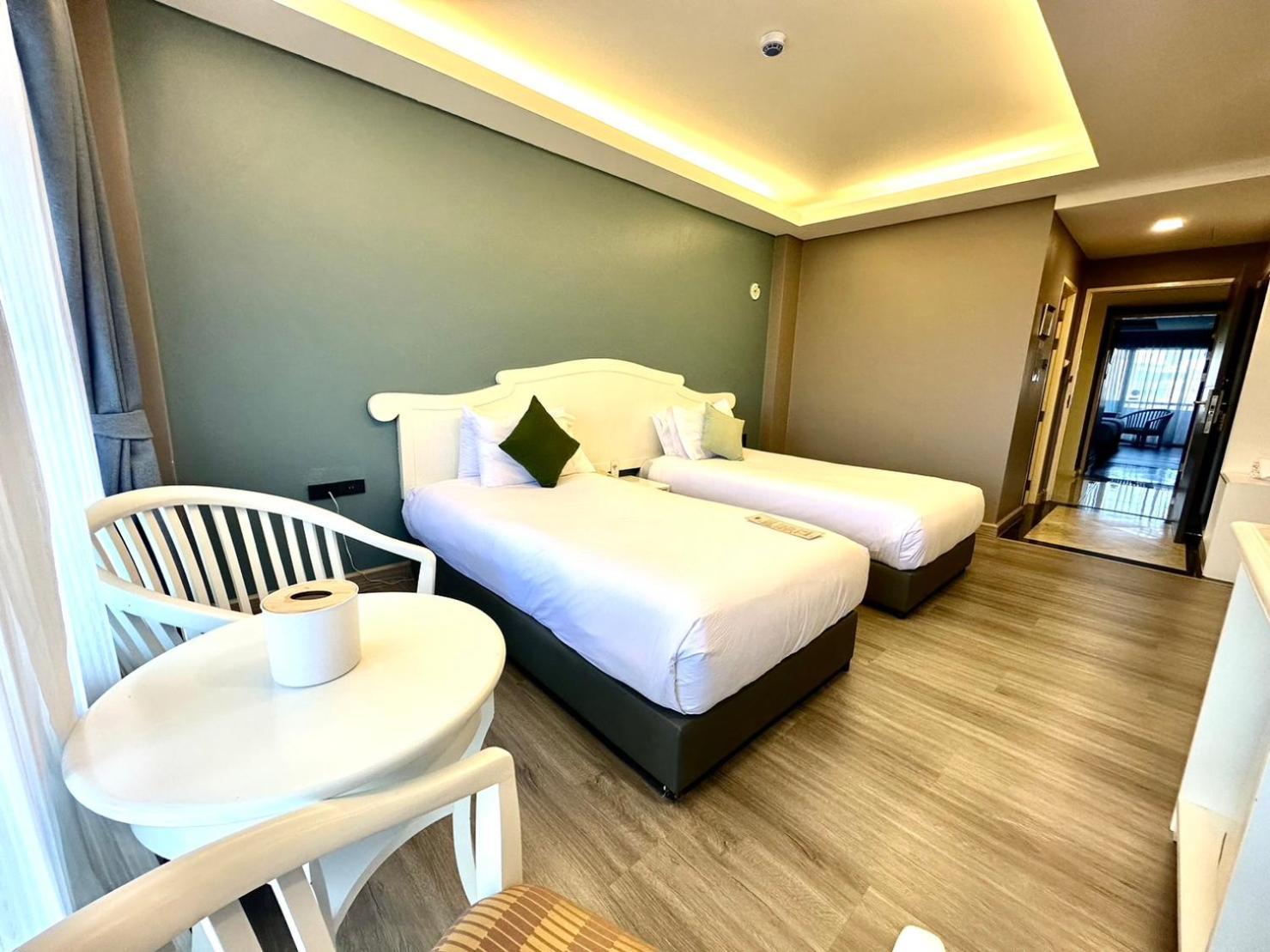 Chiangmai Gate Hotel Chiang Mai Ngoại thất bức ảnh