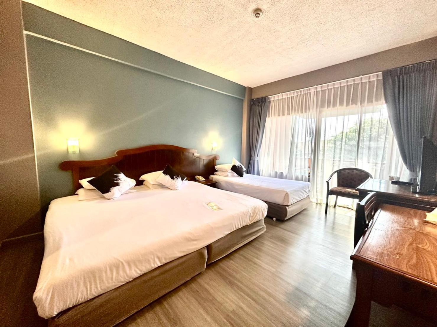 Chiangmai Gate Hotel Chiang Mai Ngoại thất bức ảnh