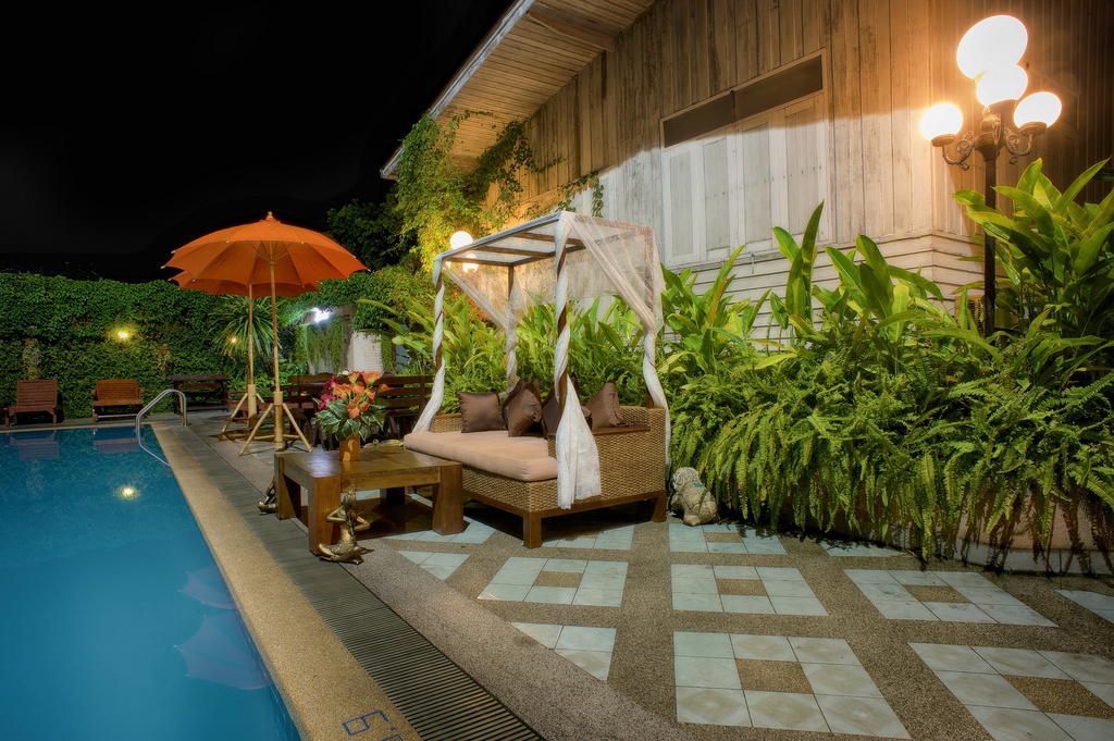 Chiangmai Gate Hotel Chiang Mai Ngoại thất bức ảnh